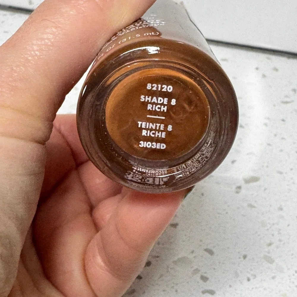 ELF Halo Glow Liquid Filter Glow Booster Shade 8 Rich 82120 Radiant Skin 1.06oz‎